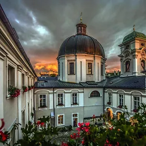 Gaestehaus Im Priesterseminar Salzburgo