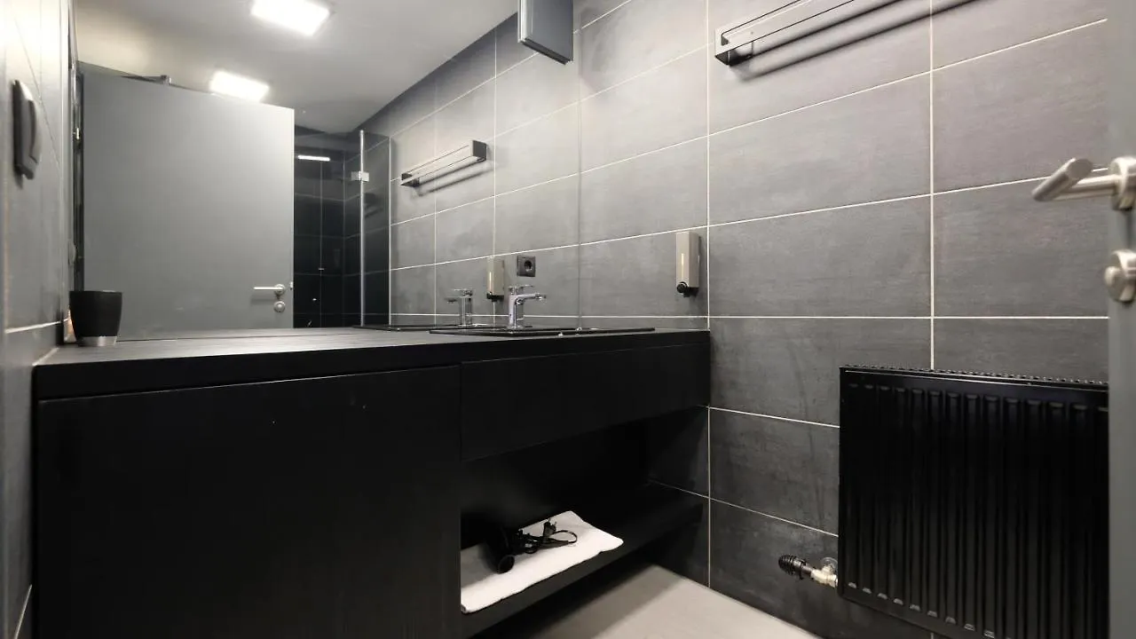 Blackhome Salzburg City I Contactless Check-In Aparthotel