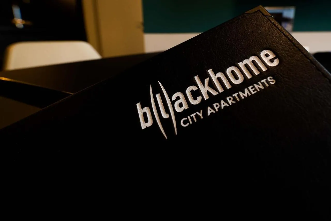 Blackhome Salzburg City I Contactless Check-In Aparthotel