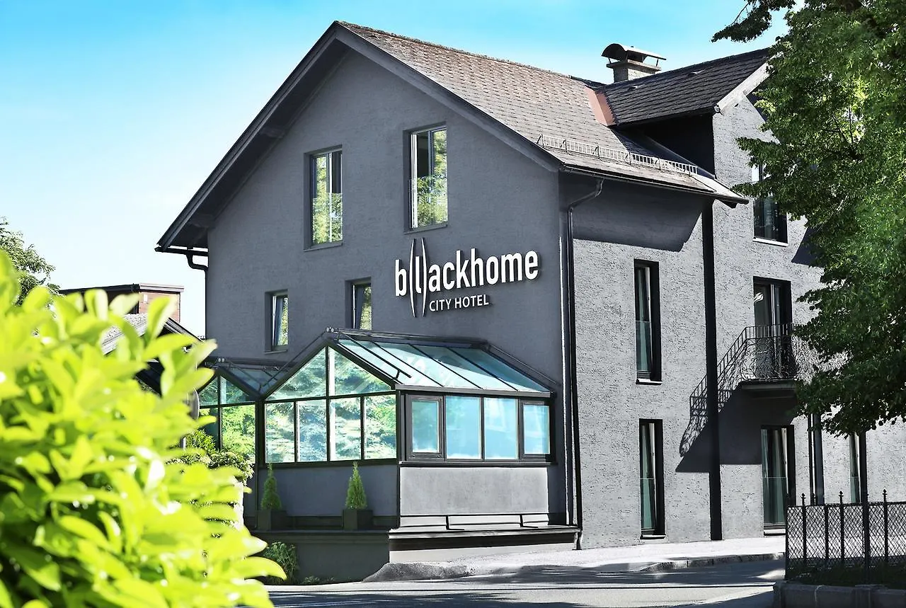 Blackhome Salzburg City I Contactless Check-In